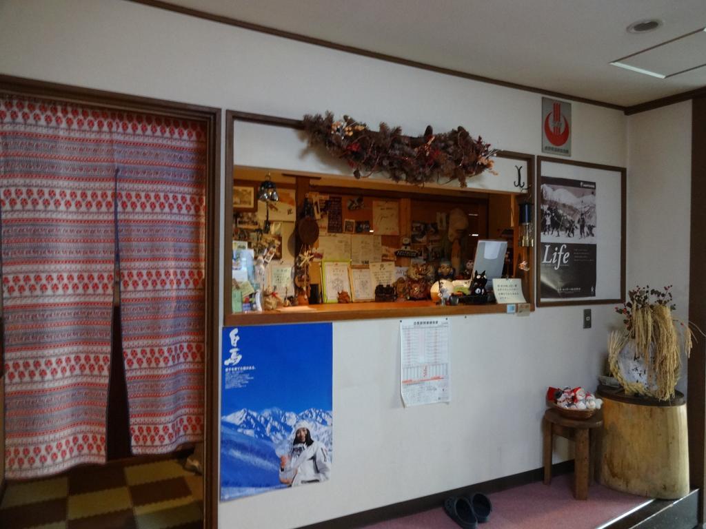 Oomukou Ryokan Hakuba Luaran gambar