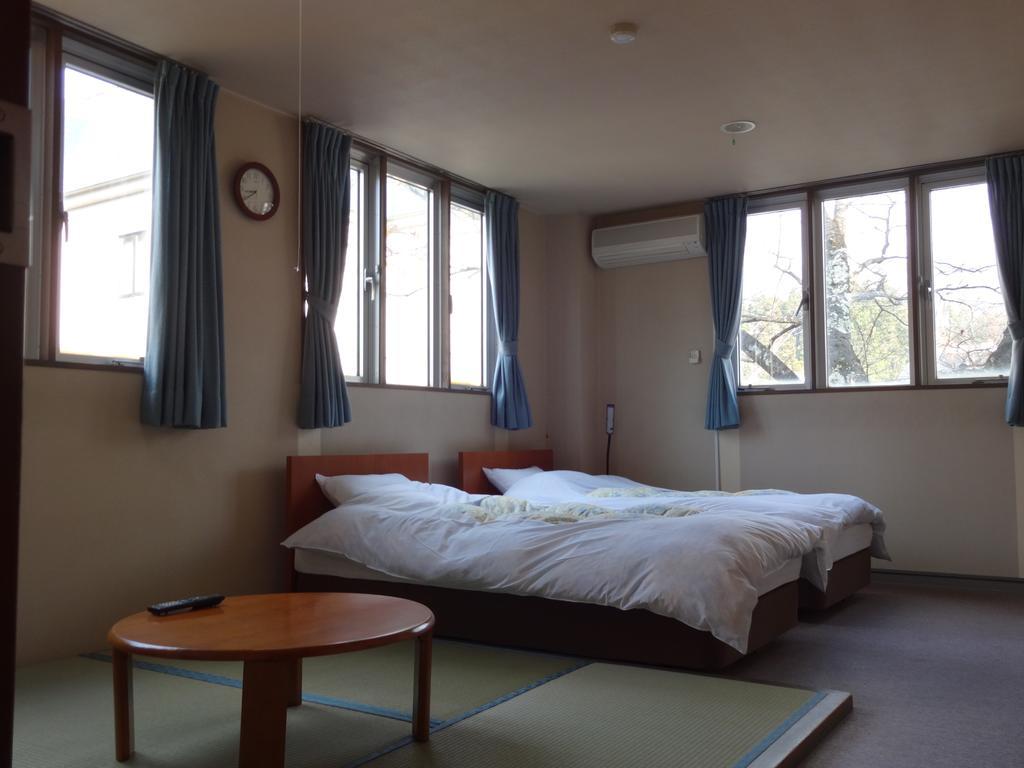 Oomukou Ryokan Hakuba Bilik gambar